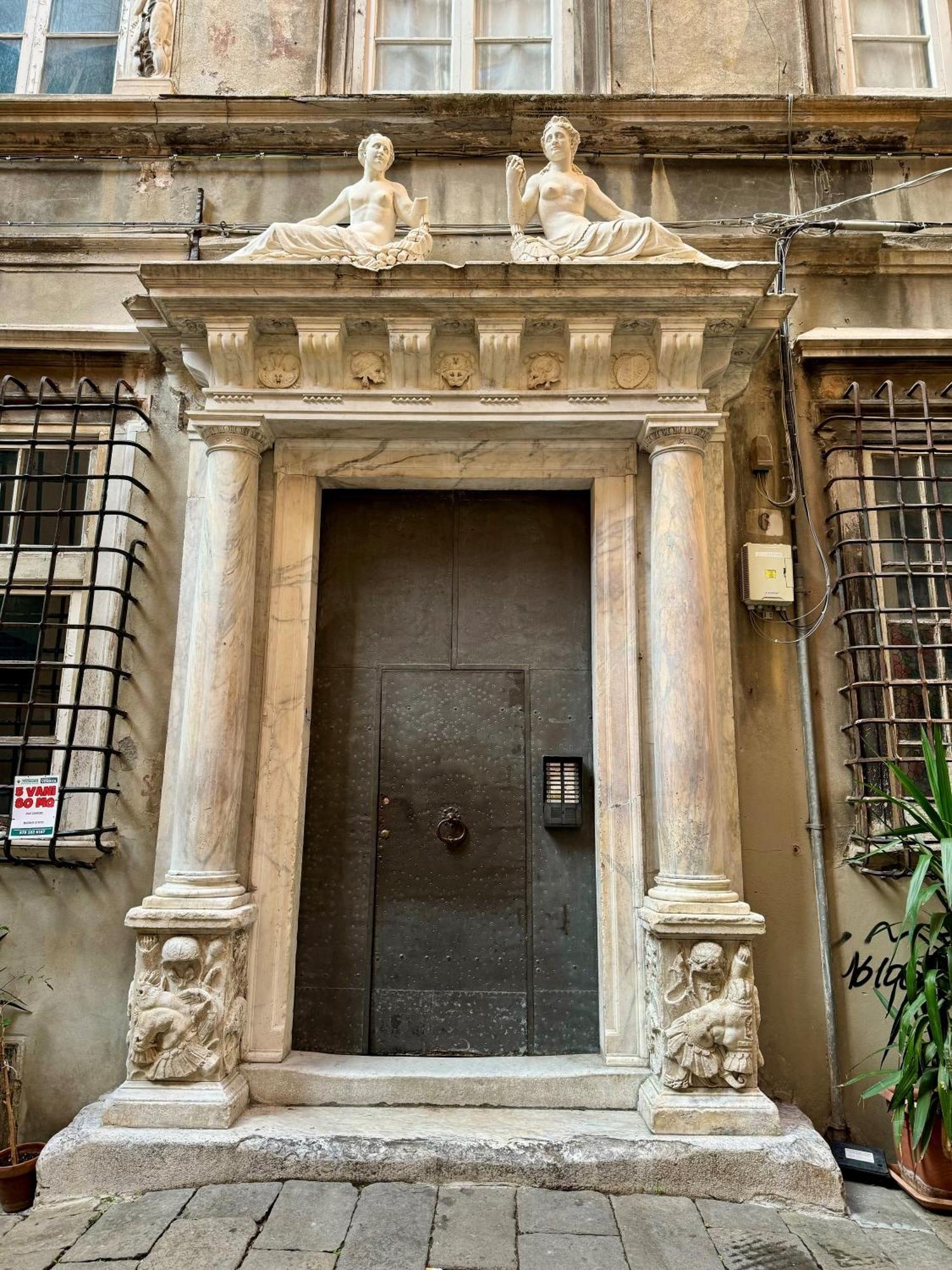 Ferienwohnung Aquarium 1'Minute! Free Wifi & Netflix "Casa Ripamaris Agnello" - Genova, Centro Storico By Tilo Exterior foto