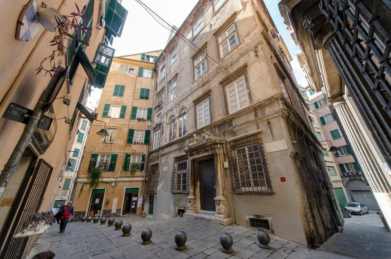Ferienwohnung Aquarium 1'Minute! Free Wifi & Netflix "Casa Ripamaris Agnello" - Genova, Centro Storico By Tilo Exterior foto